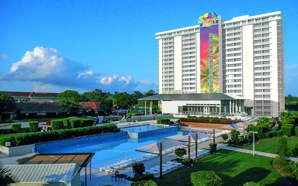 La Torretta Lake Resort & Spa Montgomery Exterior photo